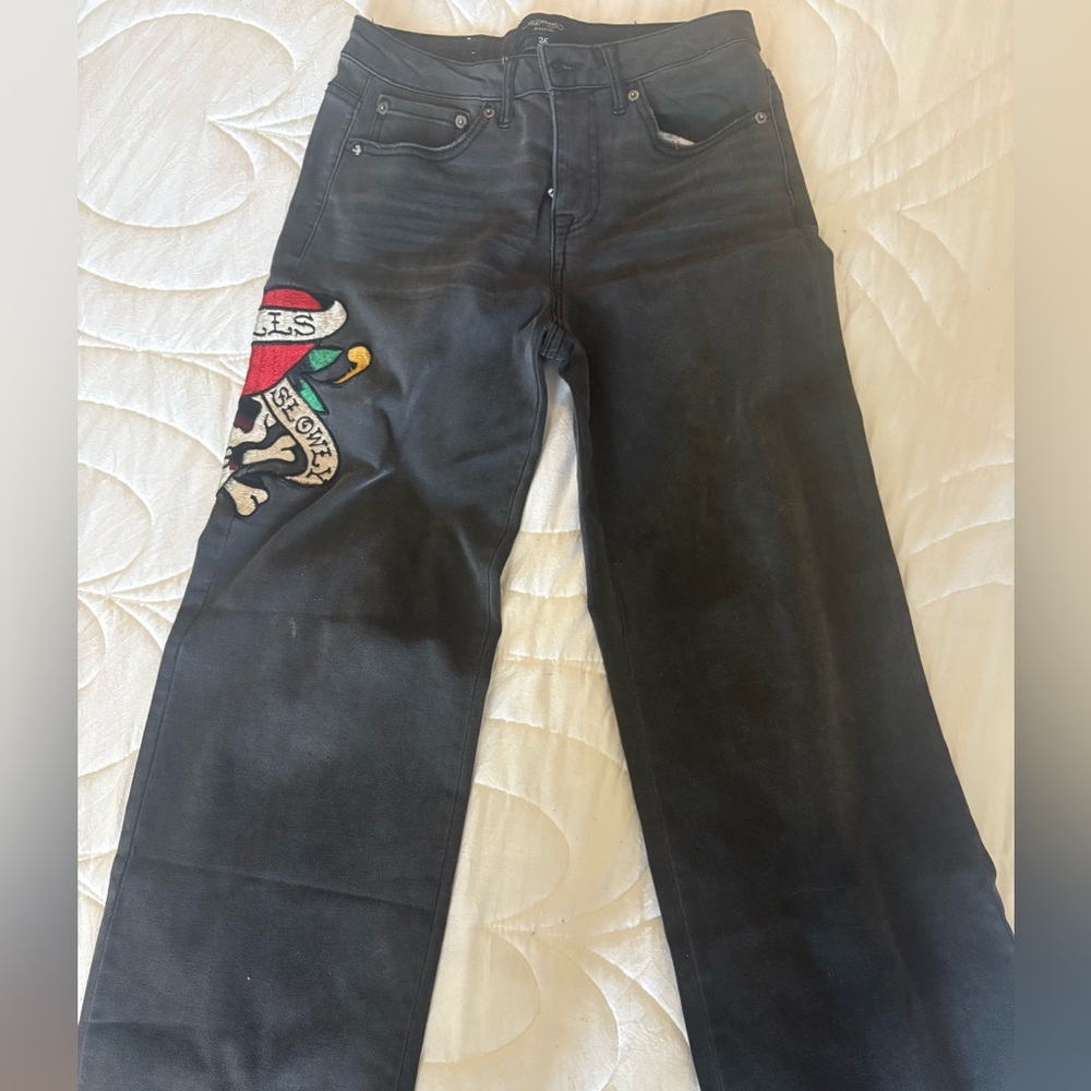Ed Hardy Size 26 Black Jeans with Skull Embroidery